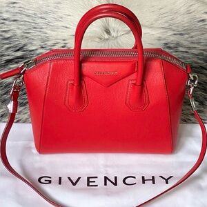 GIVENCHY ANTIGONIA BAG, MEDIUM RED SUGAR CALFSKIN